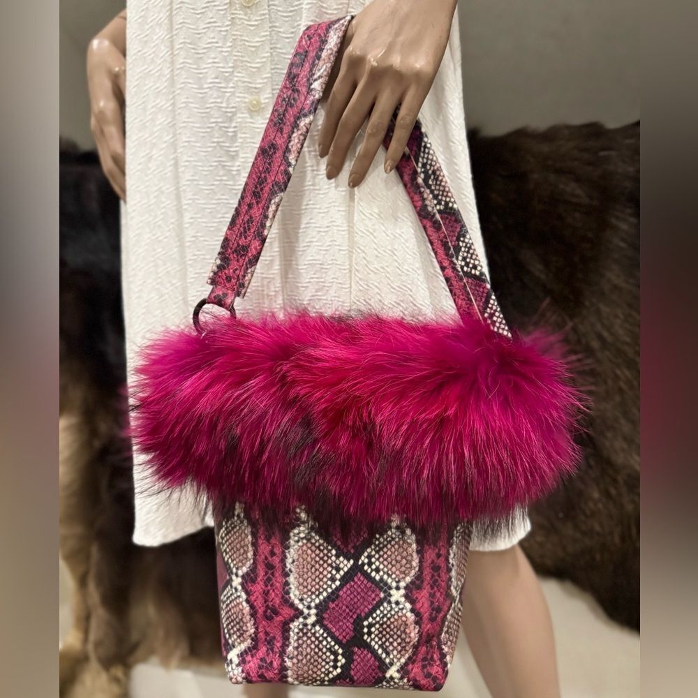 Snake Embossed Leather With Real Fox Fur Trimmed Handmade Tote Bag/With 2 Straps
